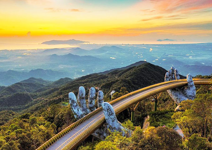 巴拿(ná)山(shān) 佛手橋