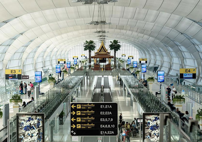 曼谷素萬那普國(guo)際(ji)機(jī)場(chang)
