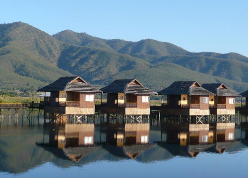 茵萊湖(hú)金色島第一(yi)小(xiǎo)屋别墅 茵萊湖(hú)金色島第一(yi)小(xiǎo)屋别墅