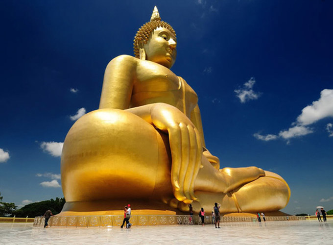 金山(shān)角大(da)佛 金山(shān)角大(da)佛