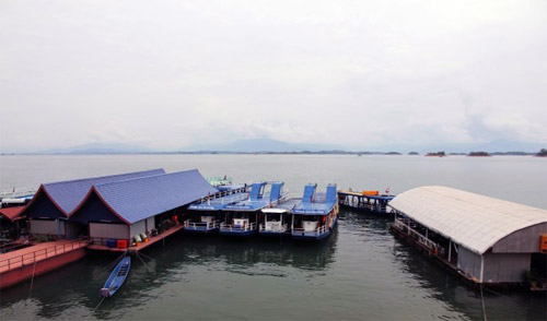 南(nan)鵝湖(hú)湖(hú)畔 南(nan)鵝湖(hú)湖(hú)畔